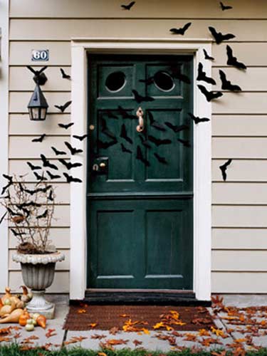 halloween-door-decorating.