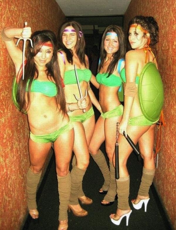 10-sexy-halloween-costumes-are-just-wrong