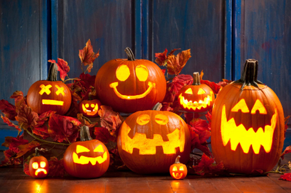 Halloween-Decorations-