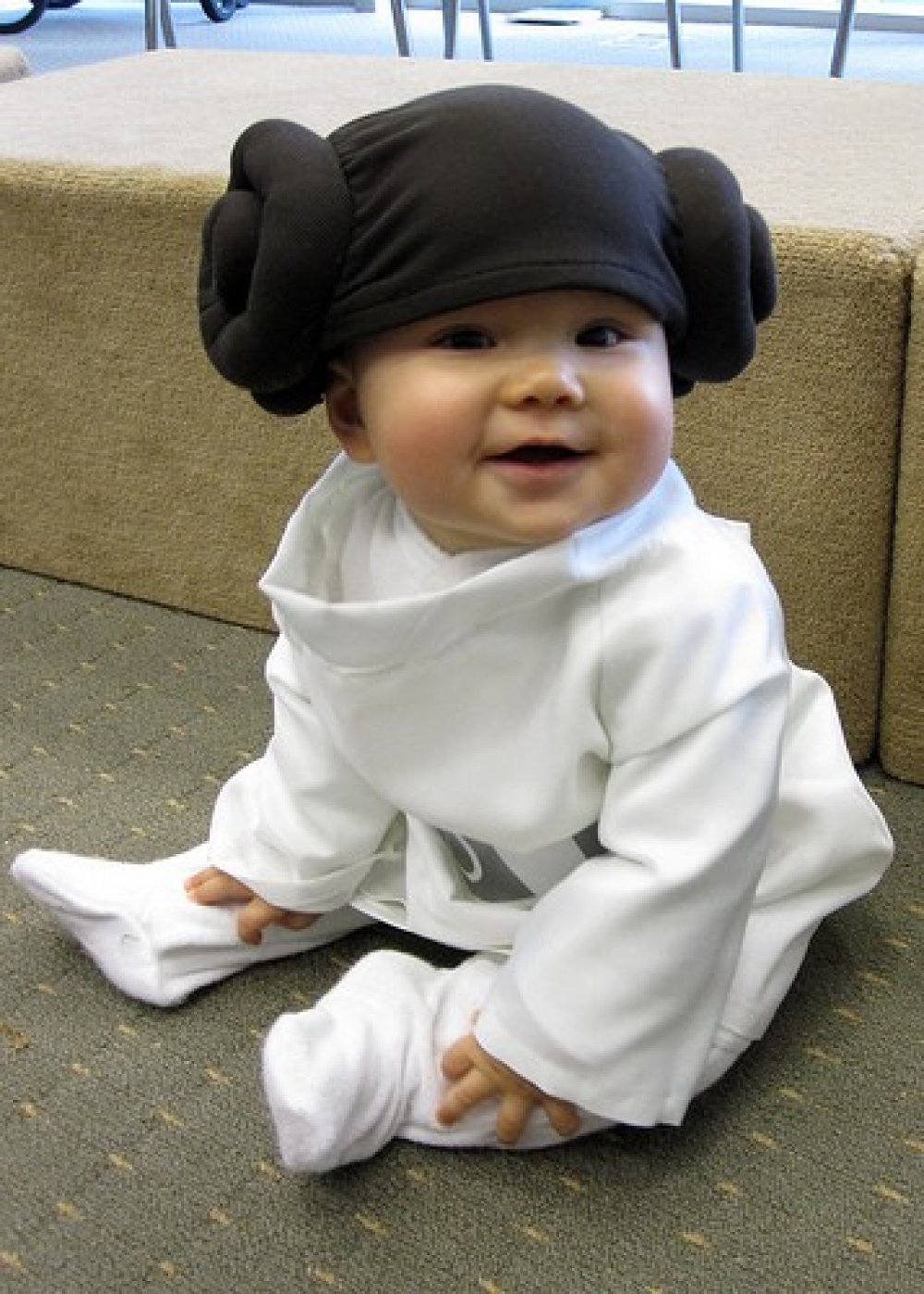 Princess-Leia-Costumes-Pictures-7.
