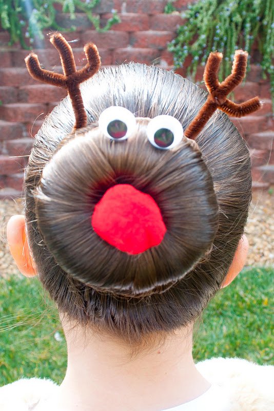 interesting-christmas-hairstyle