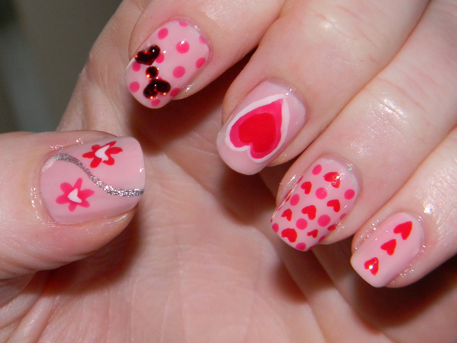 Valentine's Day Acrylic Nails - wide 2