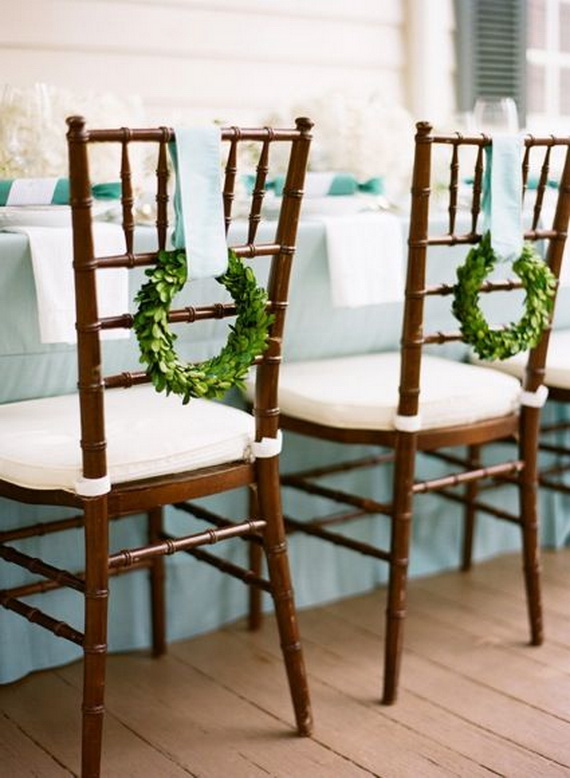 festive-holiday-chair-decorations_24