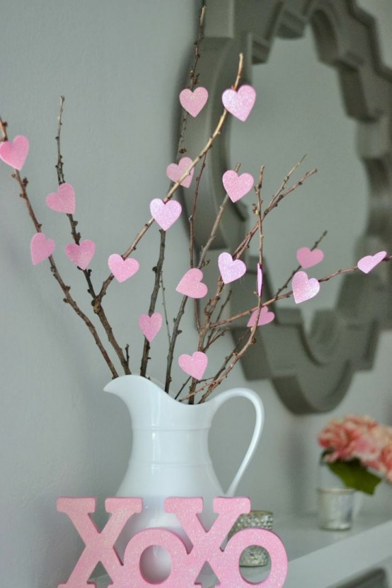fun-pink-valentines-day-decor-ideas