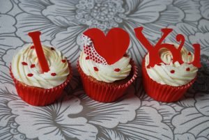 22 DELICIOUS MOUTH WATERING CUPCAKE INSPIRATIONS FOR THIS VALENTINE….