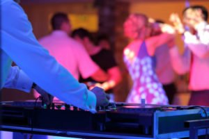 Why Your Wedding Needs a Great DJ